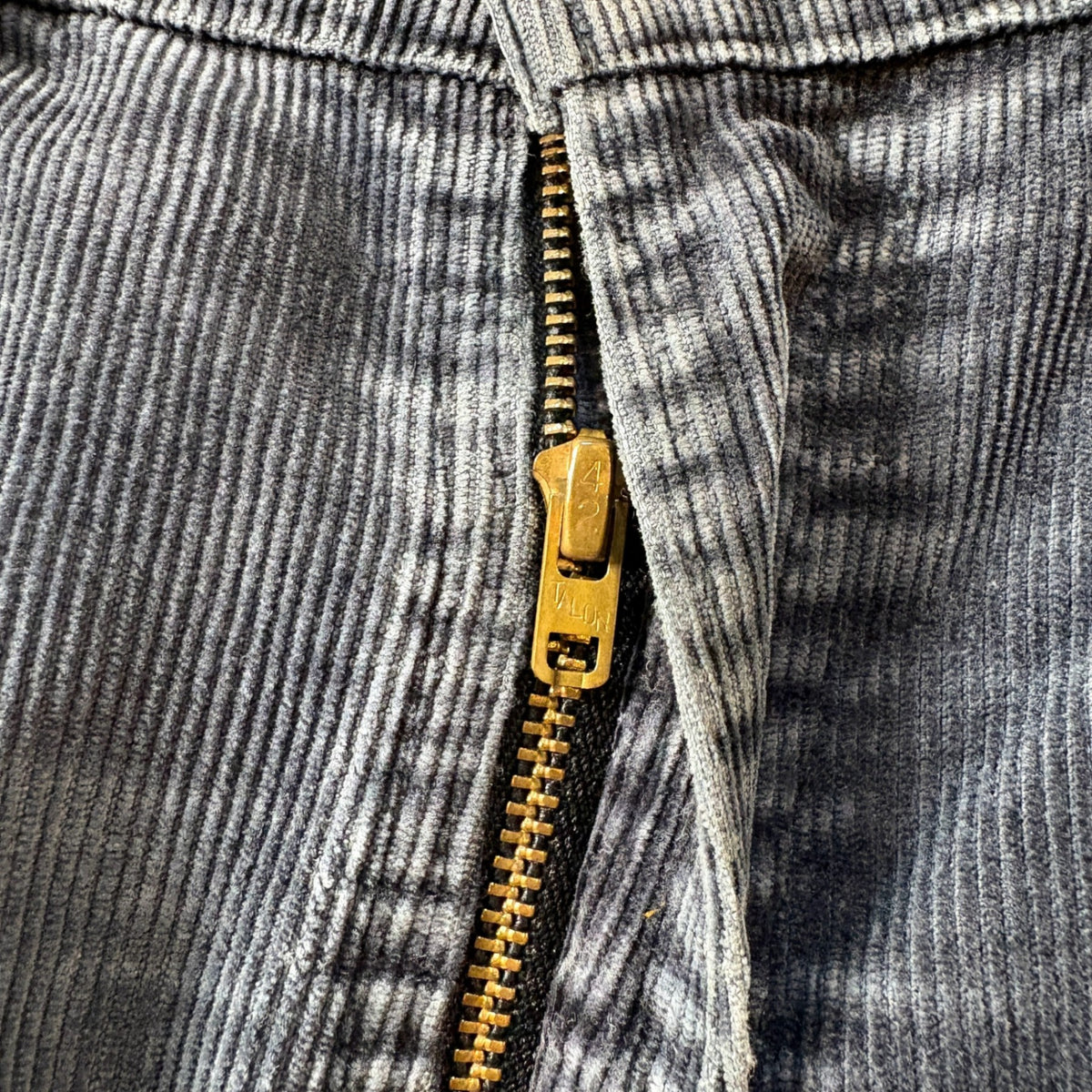 1980s Levi's 519-1558 "BLACK" Corduroy Pant
