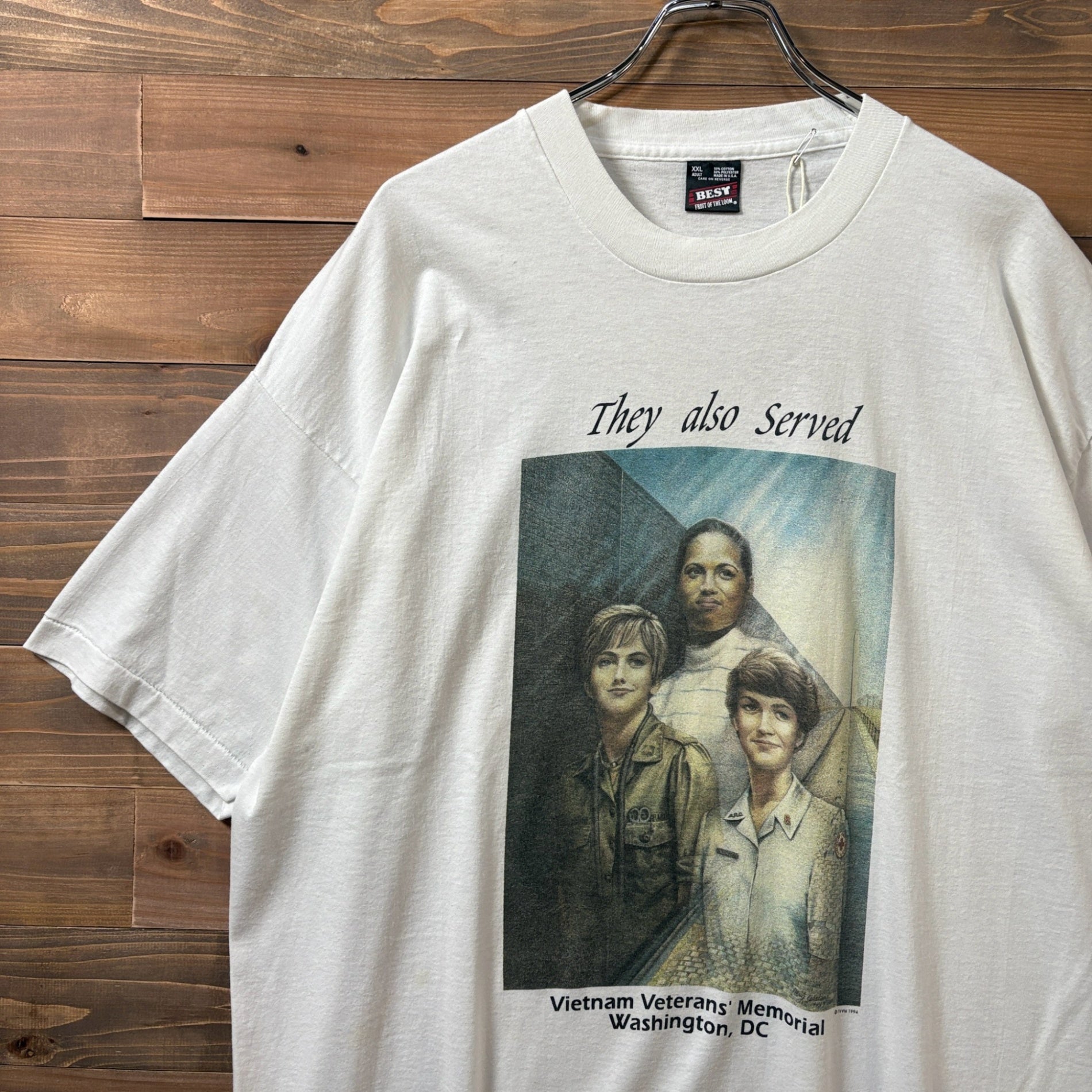 1990s FRUIT OF THE LOOM "Vietnam Veterans' Memorial" T-Shirt