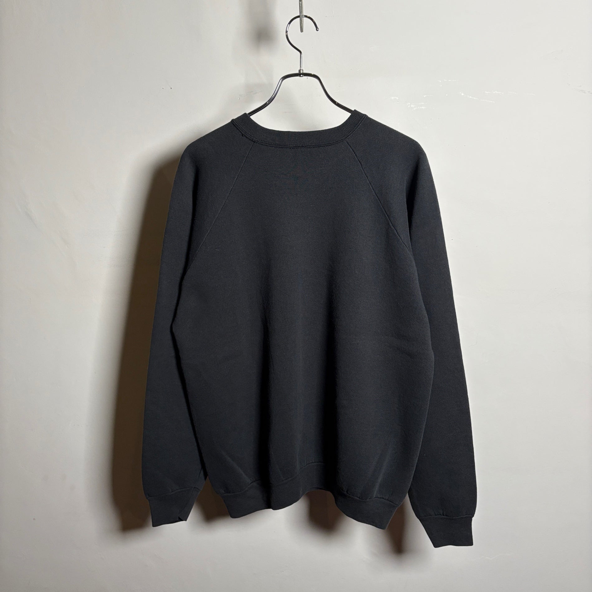 1990s FRUIT OF THE LOOM "Skull" FASHION VICTIM Sweat Shirt
