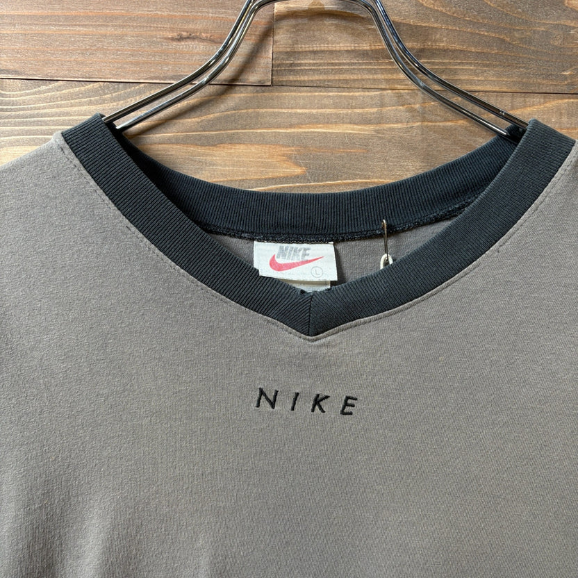 1990s NIKE V-Neck One-Point T-Shirt