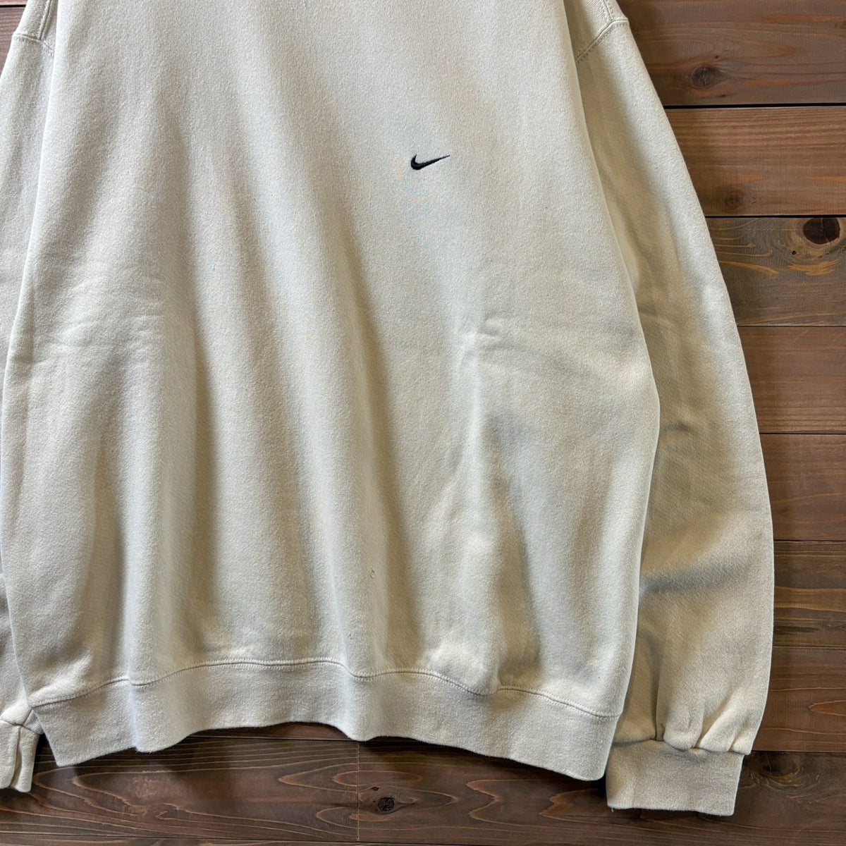 2000s Nike "Swoosh" Small Logo Sweat