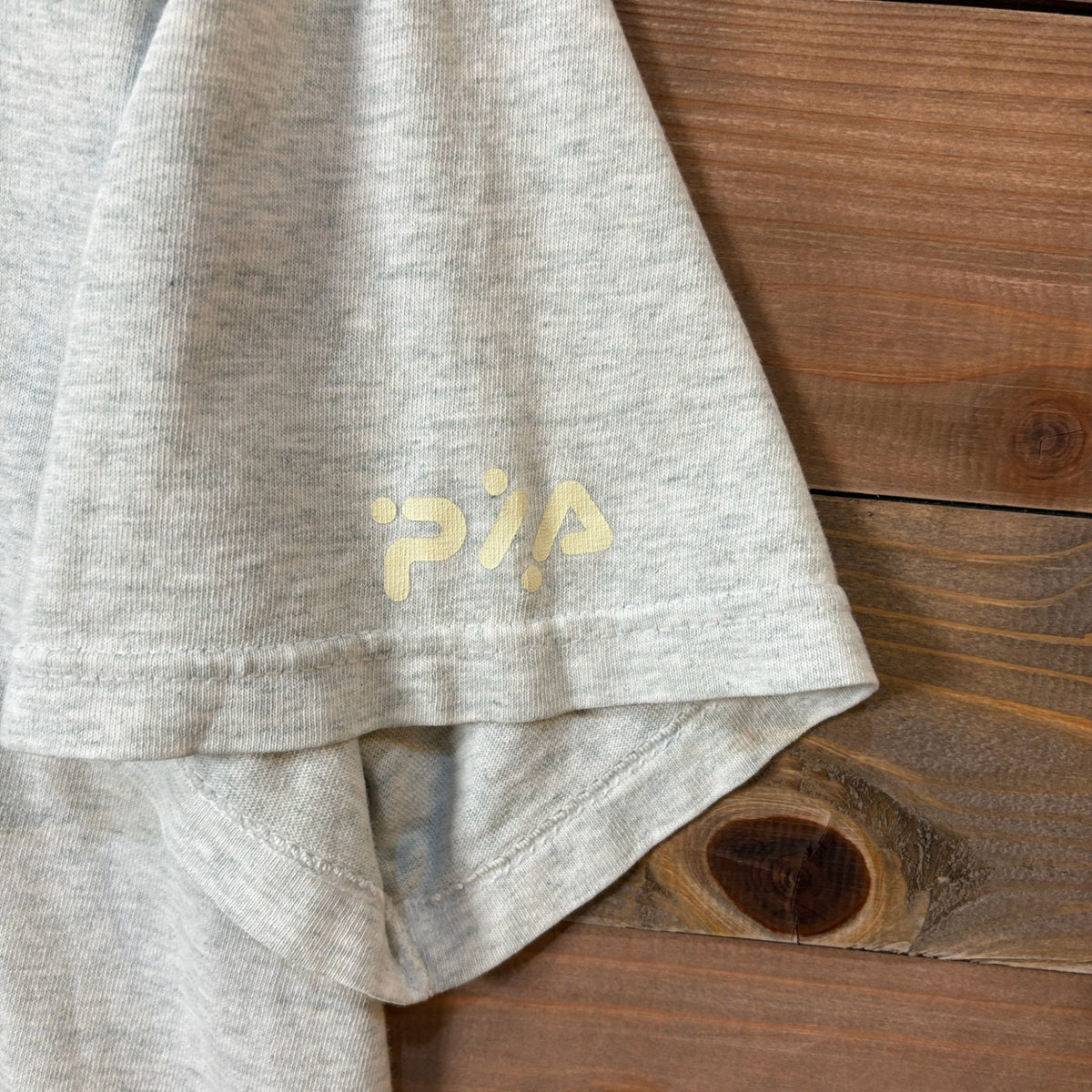 1990s Fruit of the Loom "Weekly Pia" T-Shirt