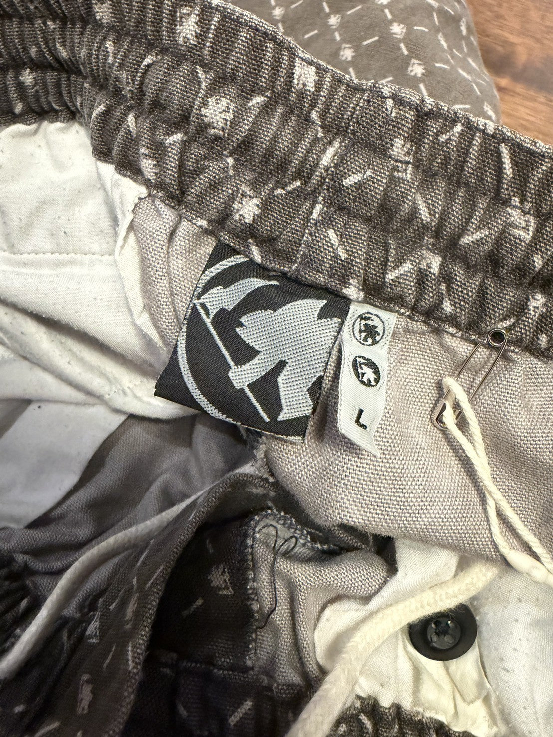 1990s~2000s GOTCHA "All-Over Pattern" Print Shorts