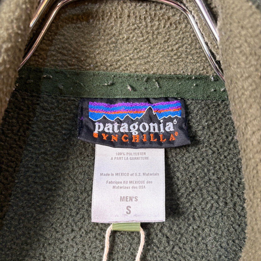 2000s Patagonia "Khaki" Synchilla Marsupial Pullover Fleece