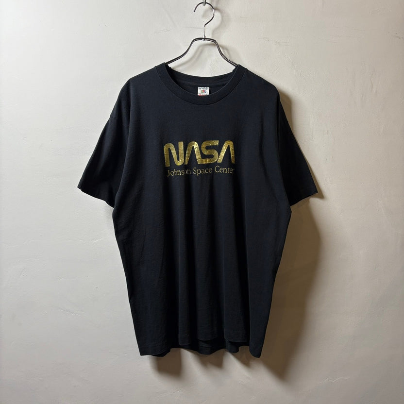 1990s FRUIT OF THE LOOM "NASA" T-Shirt
