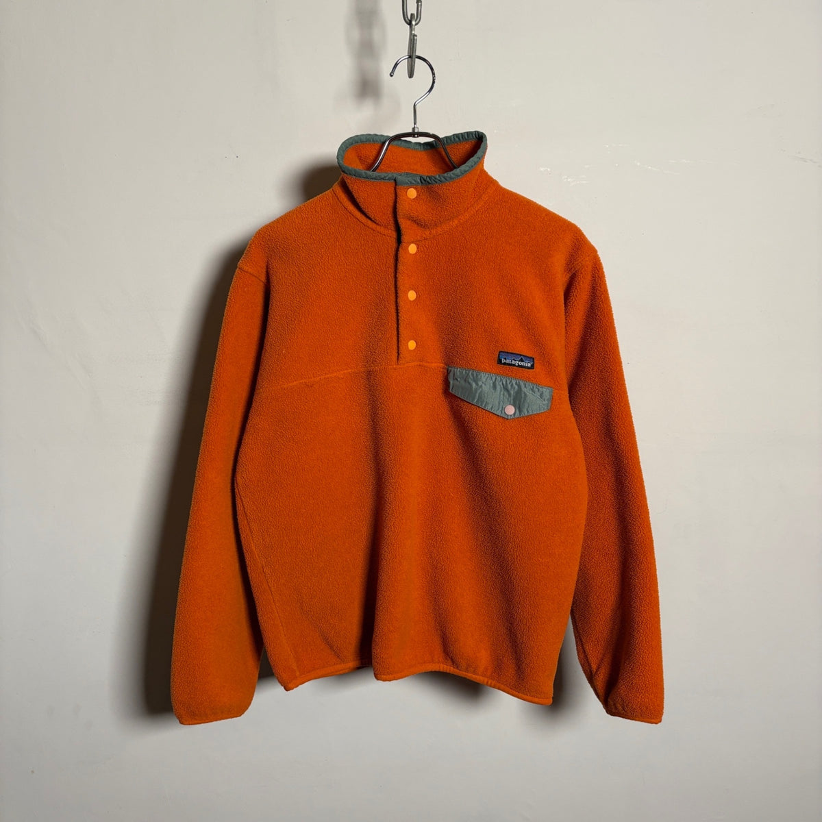1990s Patagonia "ORANGE" SYNCHILLA SNAP-T
