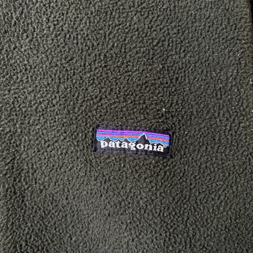 2000s Patagonia "Khaki" Synchilla Marsupial Pullover Fleece