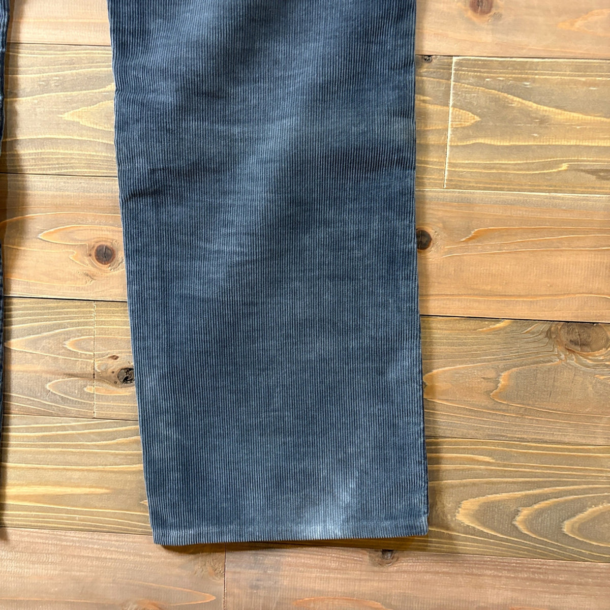 1980s Levi's 519-1558 "BLACK" Corduroy Pant