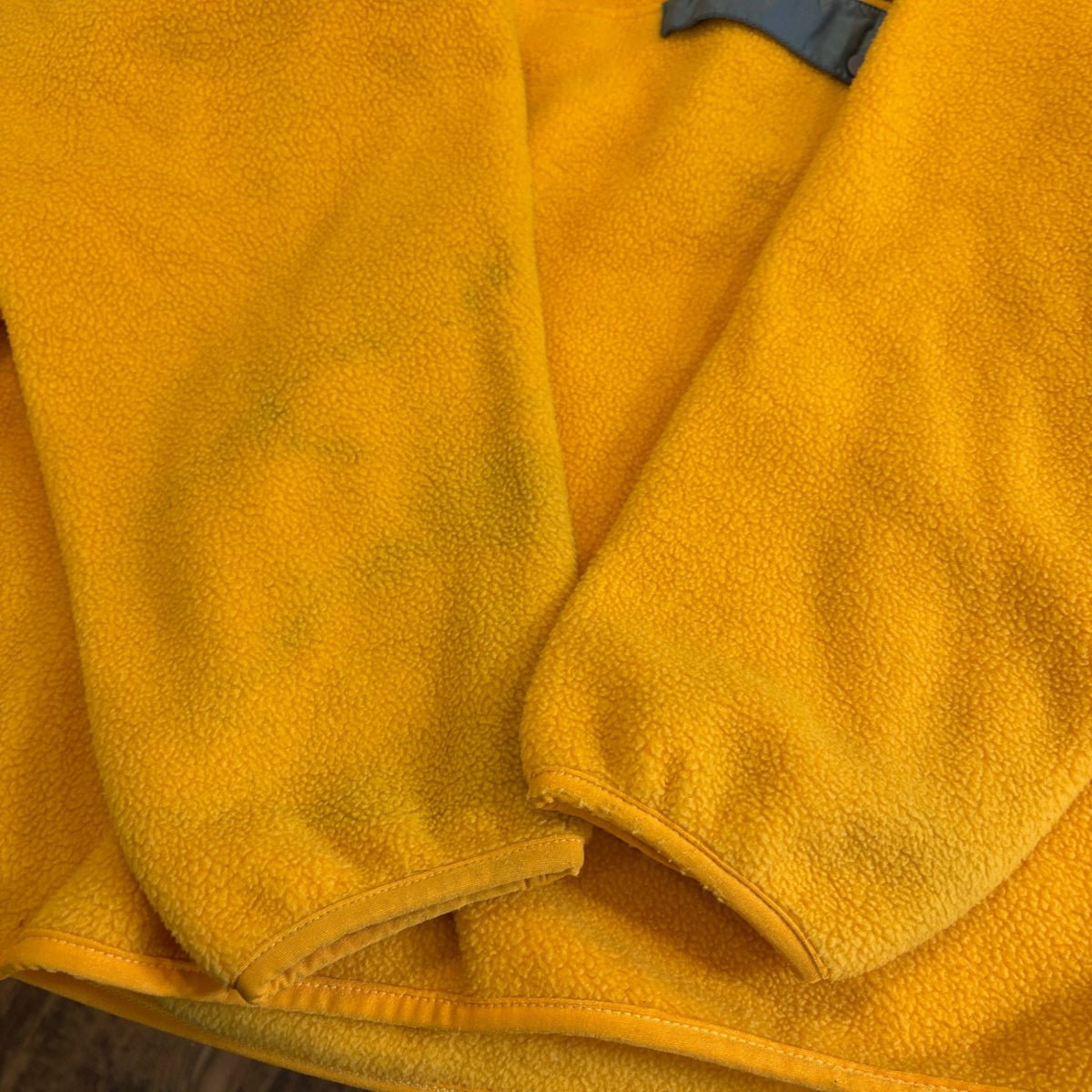 1990s Patagonia "BUTTER NUTS" SYNCHILLA SNAP-T