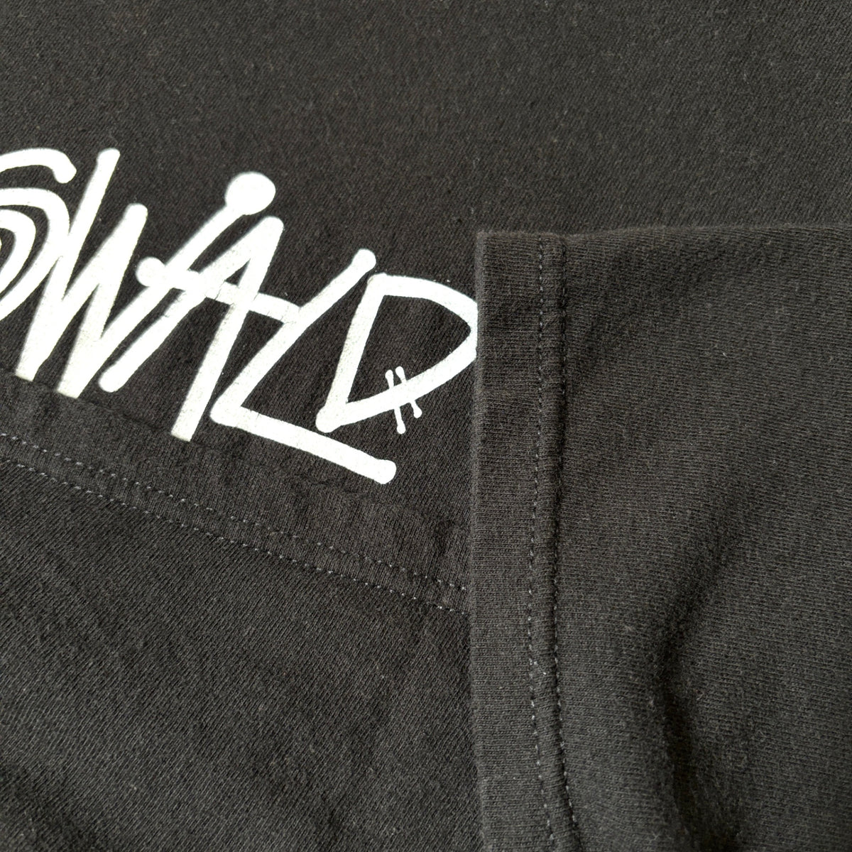 STUSSY "OSWALD The LUCKY RABBIT" T-Shirt