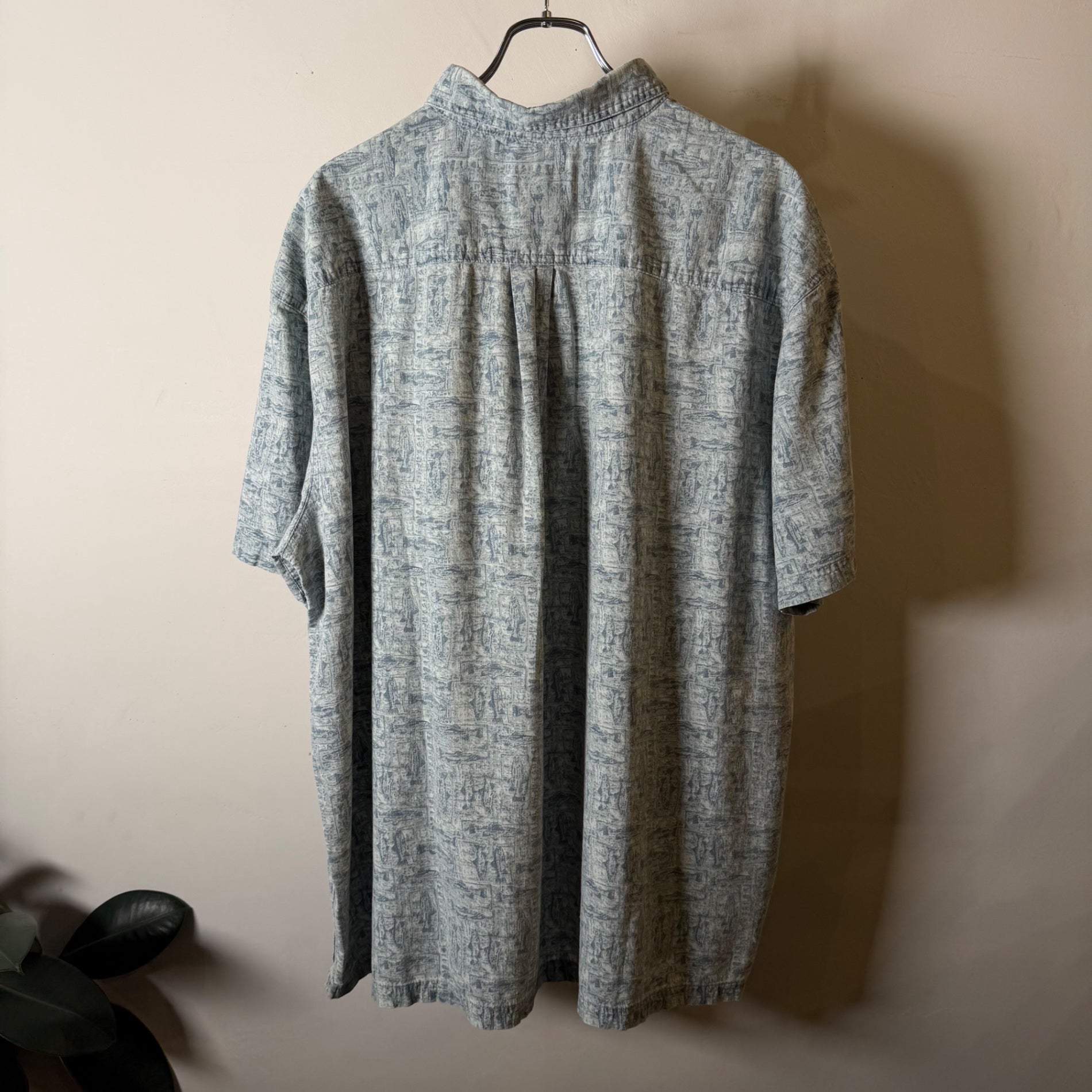 2000s St. John's Bay "Fish Pattern" S/S Shirt