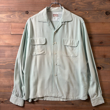 1960s McGregor "Hand Stitch" Rayon Shirt